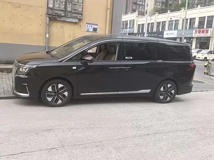 JAC Ruifeng RF8 PHEV