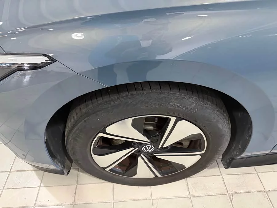 Volkswagen ID.7 VIZZION