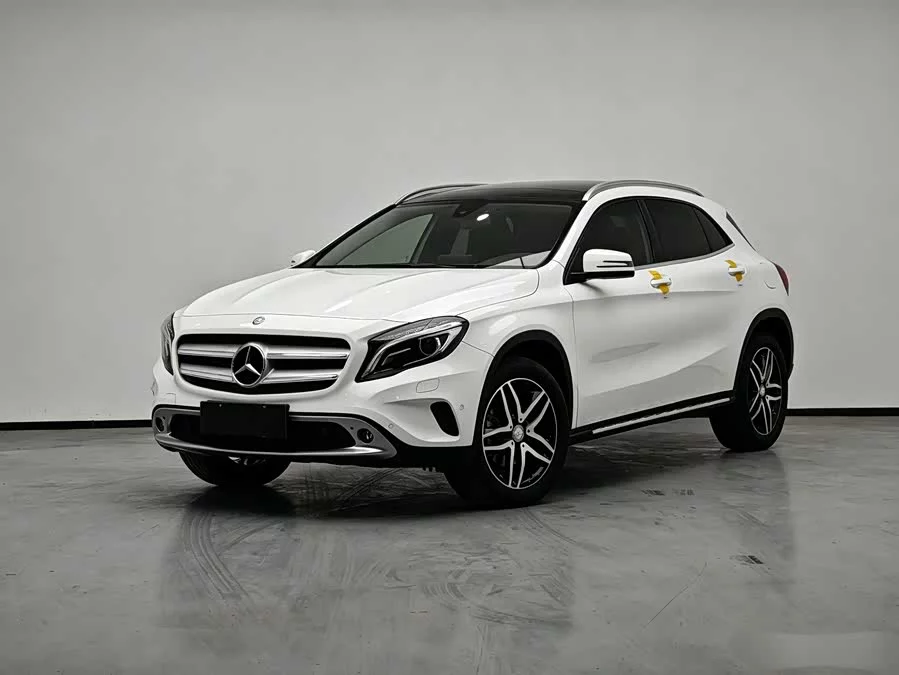 Mercedes Benz GLA