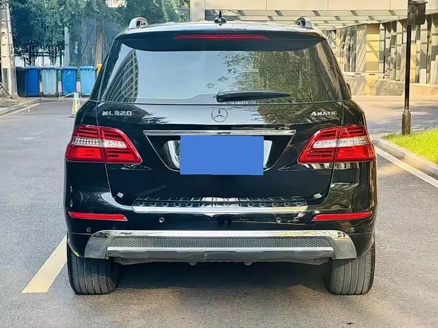 Mercedes Benz M-Class