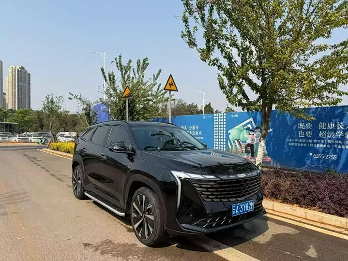 Geely Boyue L