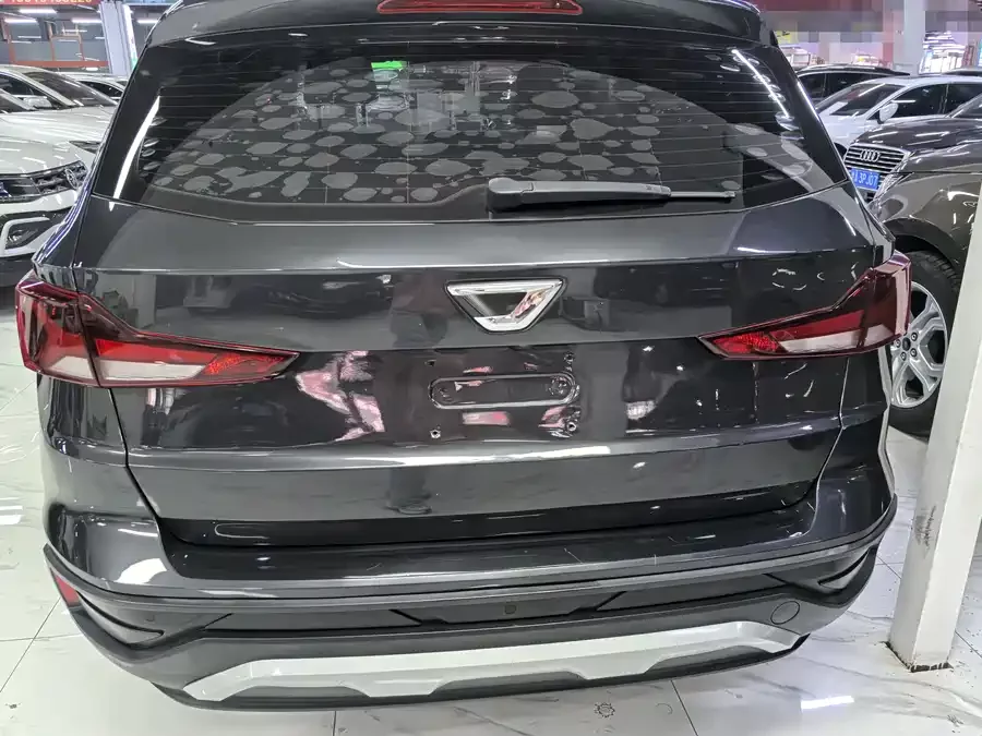 Jetta VS5