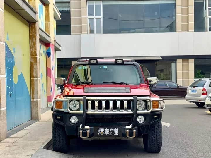 Hummer H3