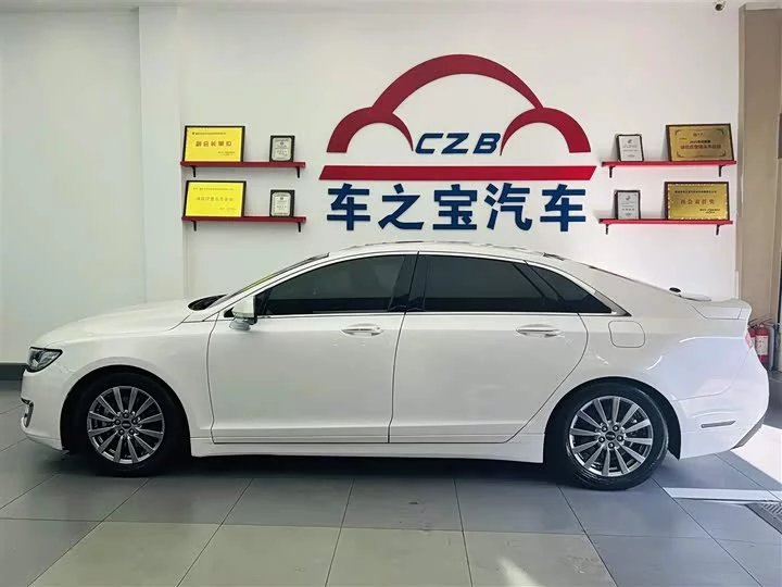 Lincoln MKZ