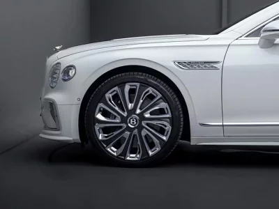 Bentley Feichi Plug-in Hybrid
