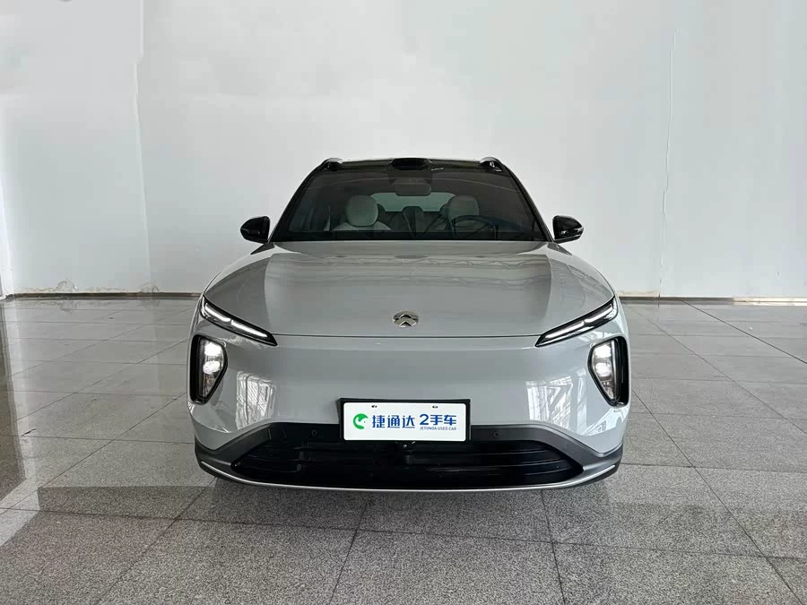 NIO ES6
