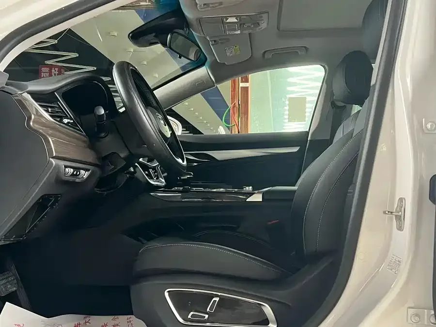 Geely Borui