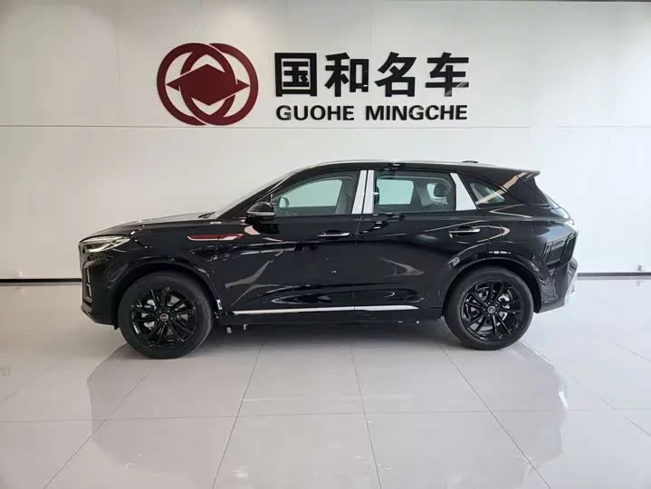 Hongqi HS3 PHEV