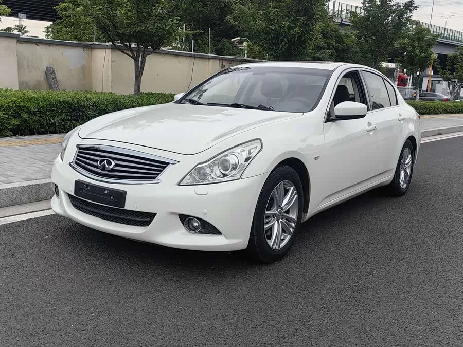 Infiniti G Series