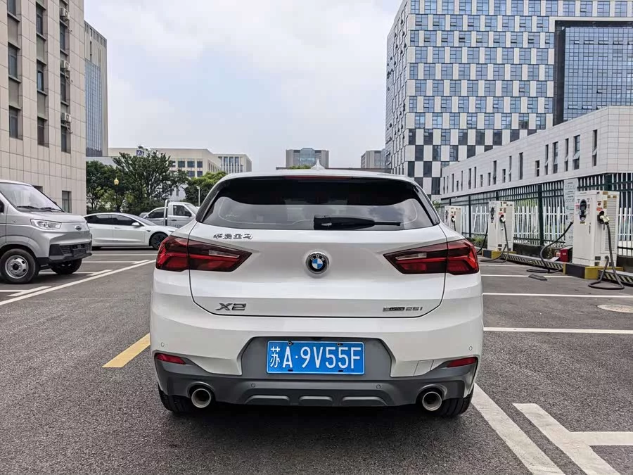 BMW X2