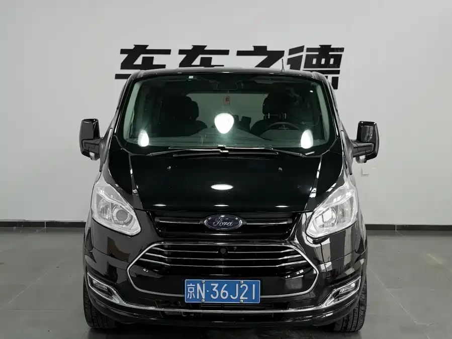 Ford Tourneo