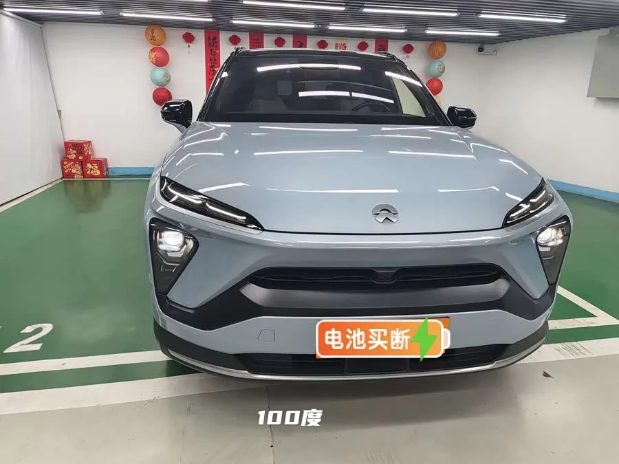NIO ES6