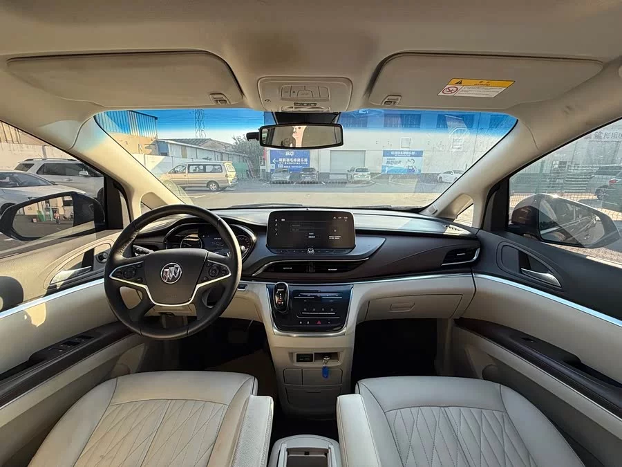 Buick GL8