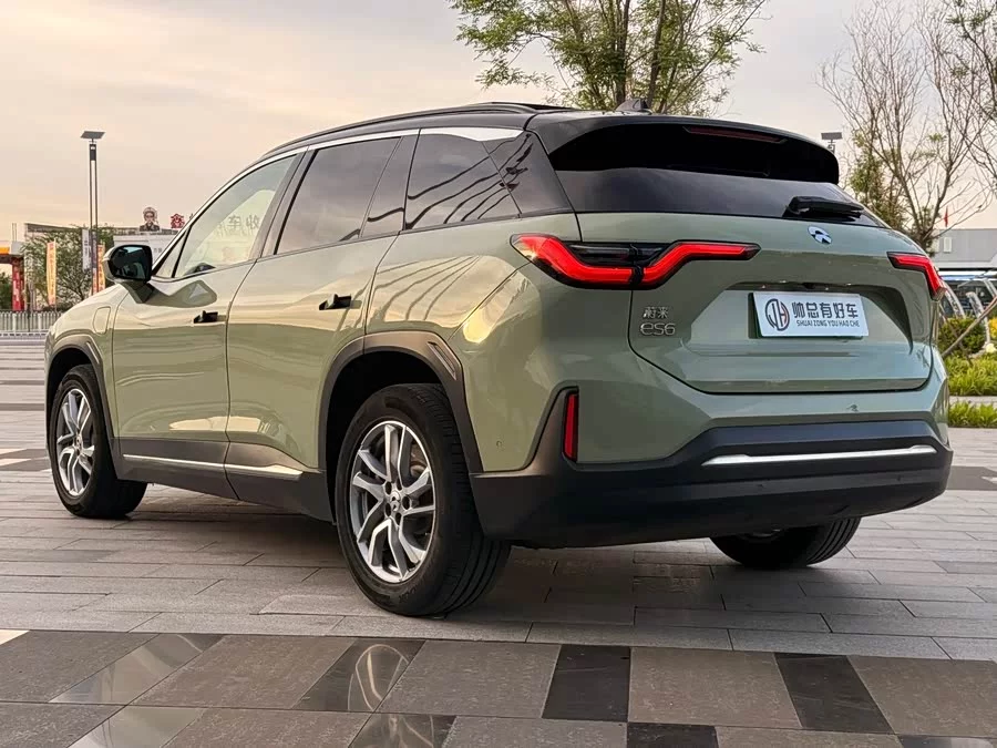 NIO ES6