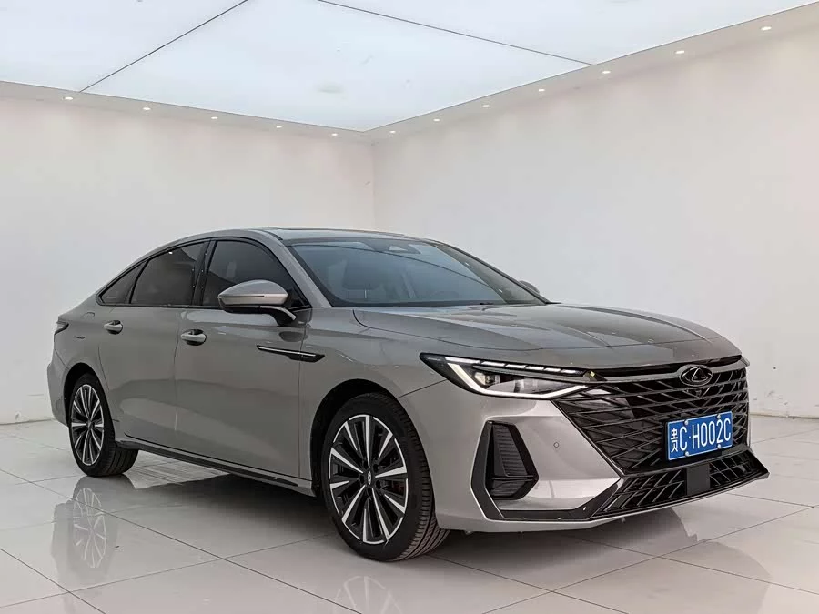 Chery Arrizo 8