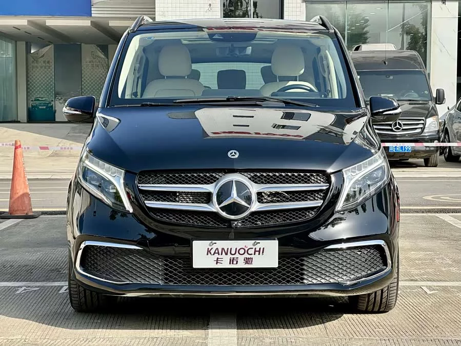 Mercedes Benz Class V