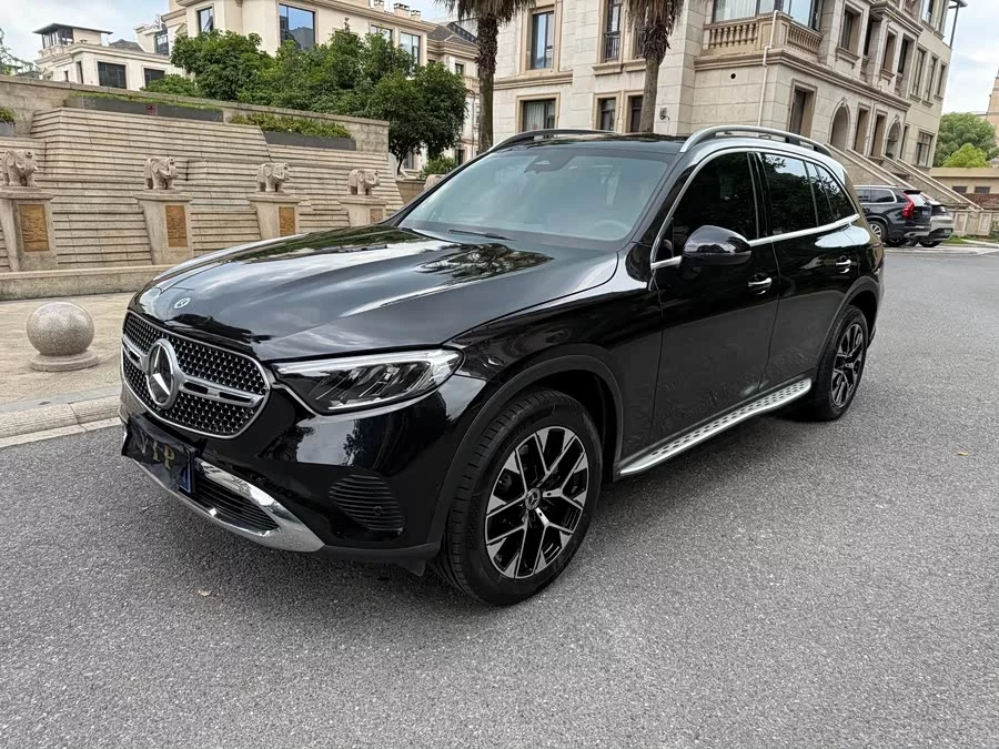 Mercedes Benz GLC