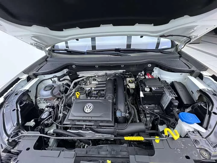 Jetta VS7