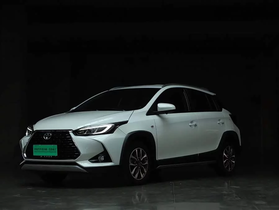 Toyota YARiS L
