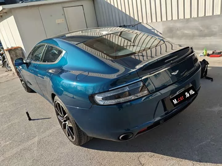 Aston Martin Rapide