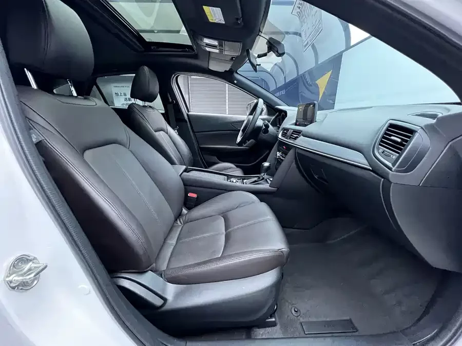 Mazda CX-4