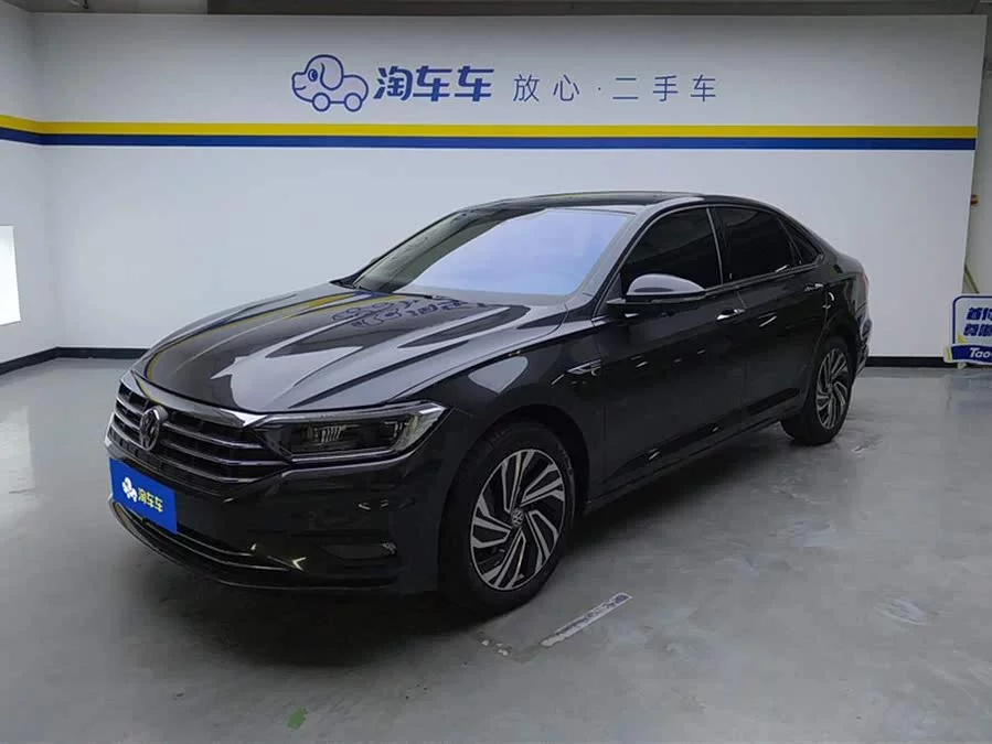 Volkswagen Sagitar