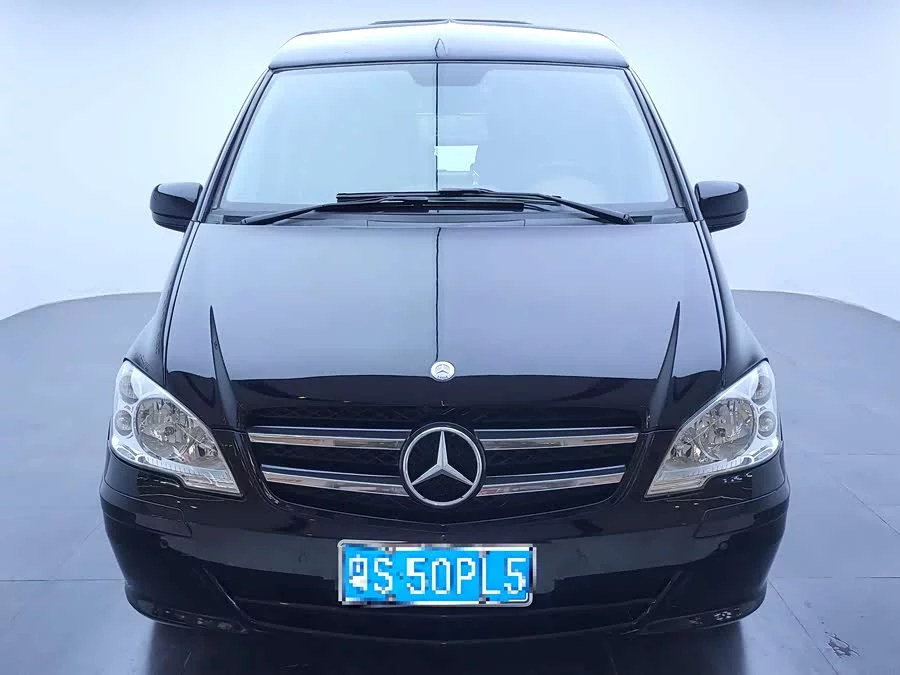 Mercedes Benz Vito