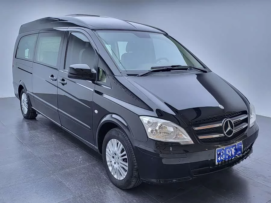 Mercedes Benz Vito