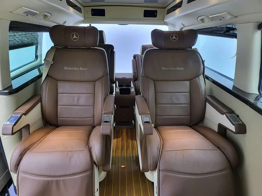 Mercedes Benz Vito