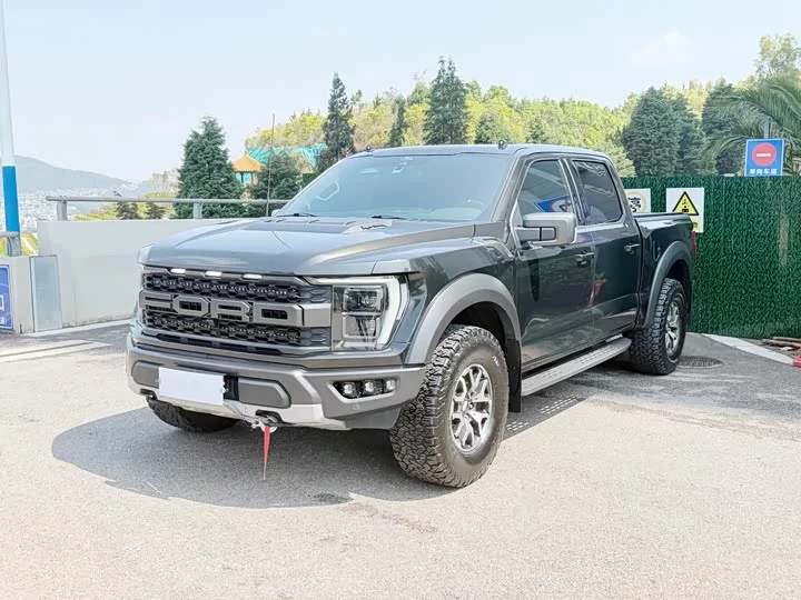Ford F-150 Raptor