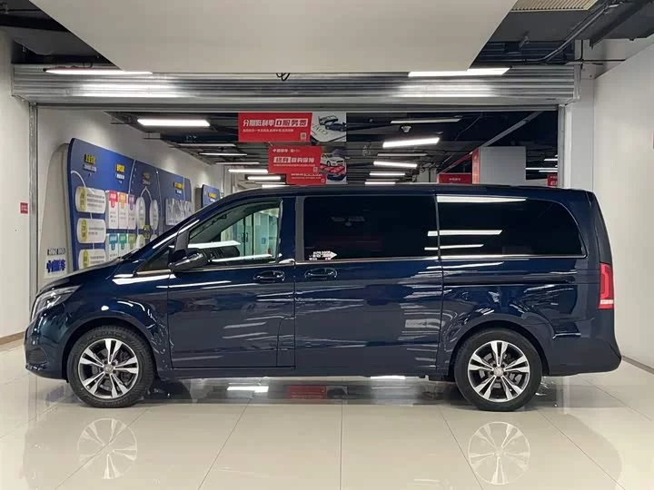 Mercedes-Benz Class V
