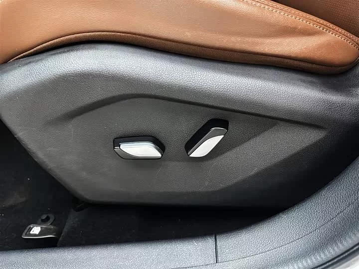 Geely Vision X6
