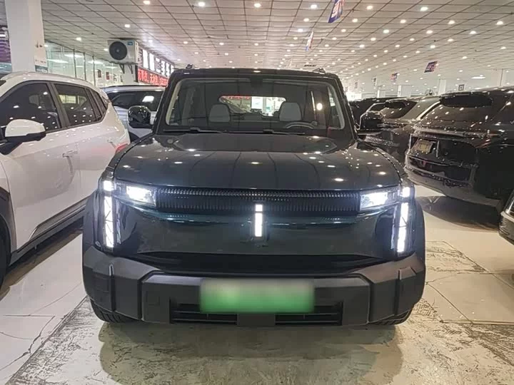iCAR 03