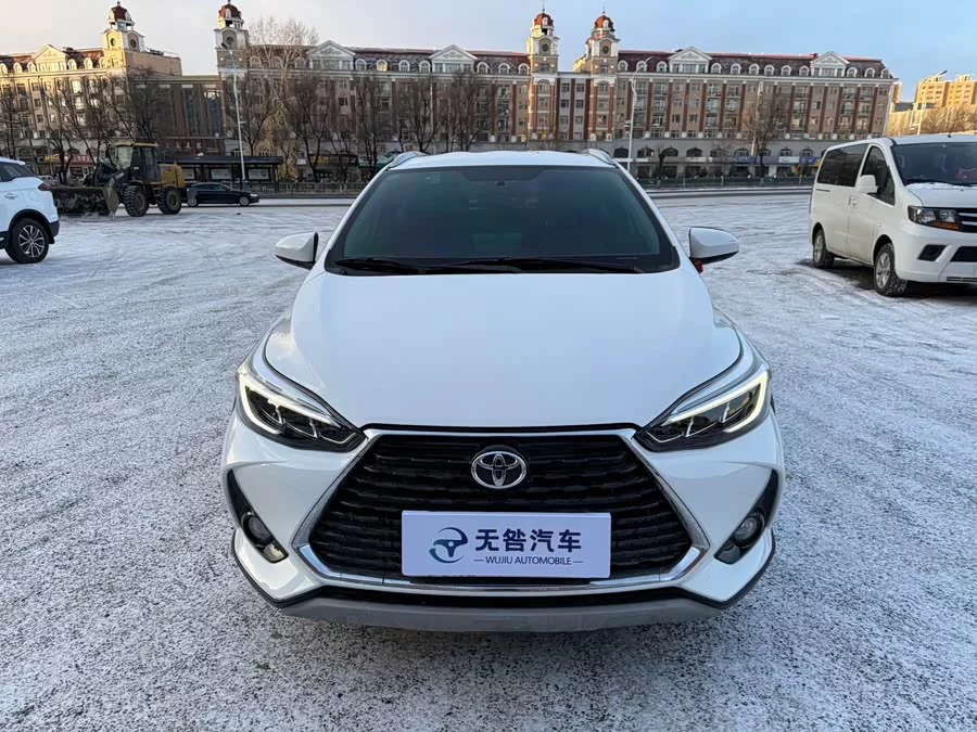 Toyota YARiS L
