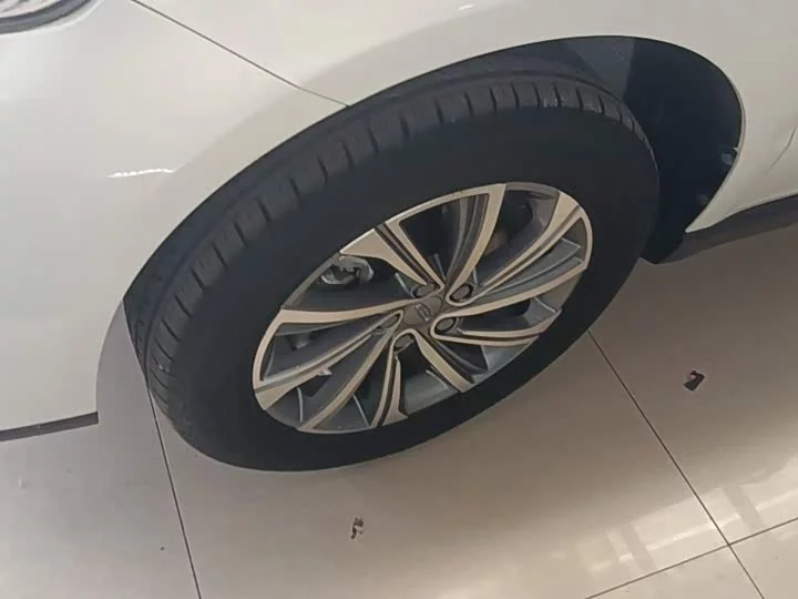 Geely Vision X6