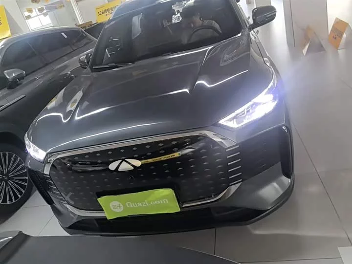 Chery Fengyun T8