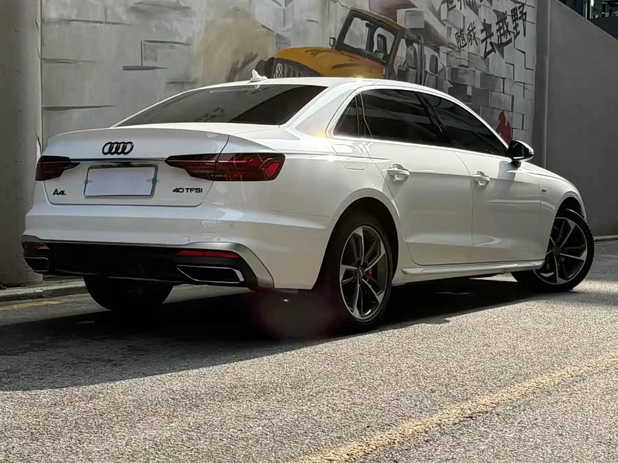 Audi A4L