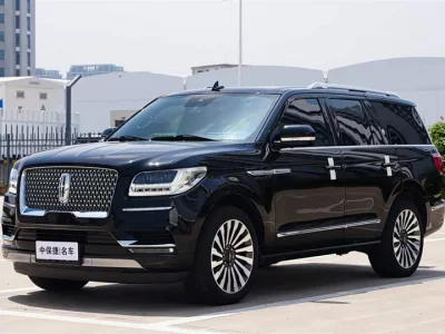 Lincoln Navigator