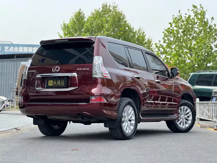 Lexus GX