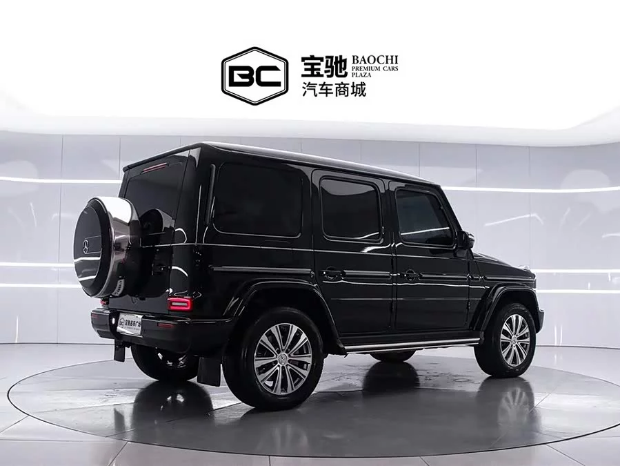 Mercedes Benz G-rated
