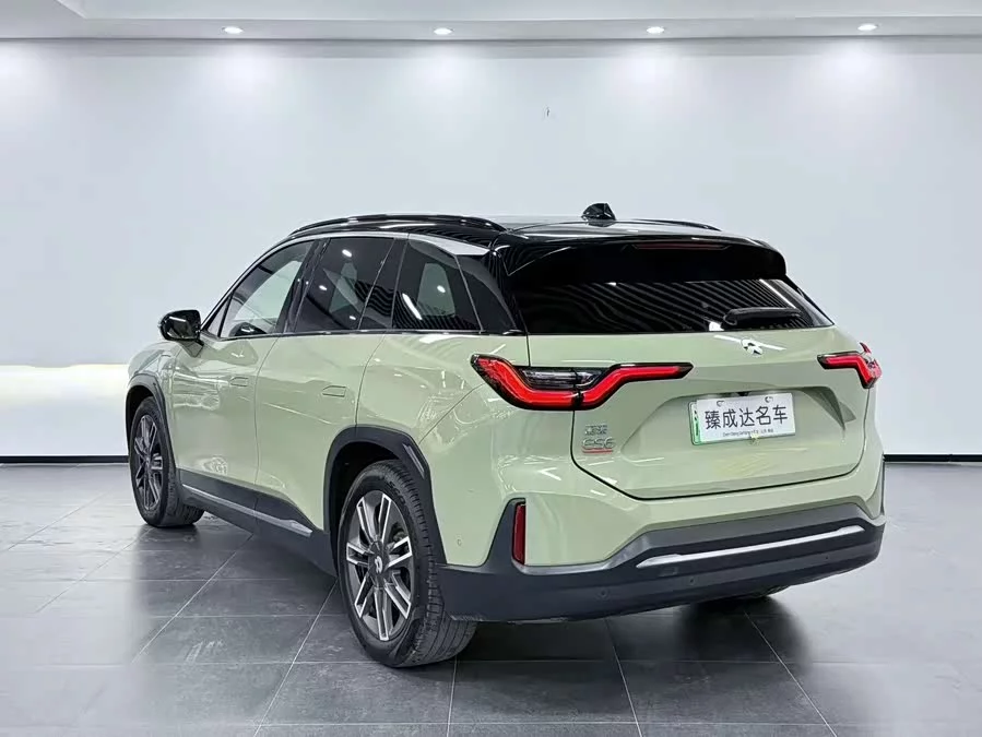 NIO ES6