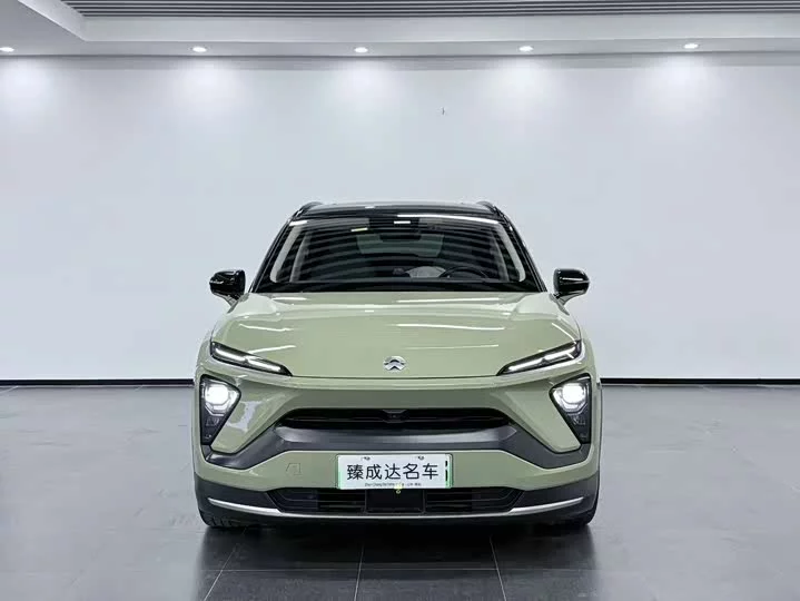 NIO ES6