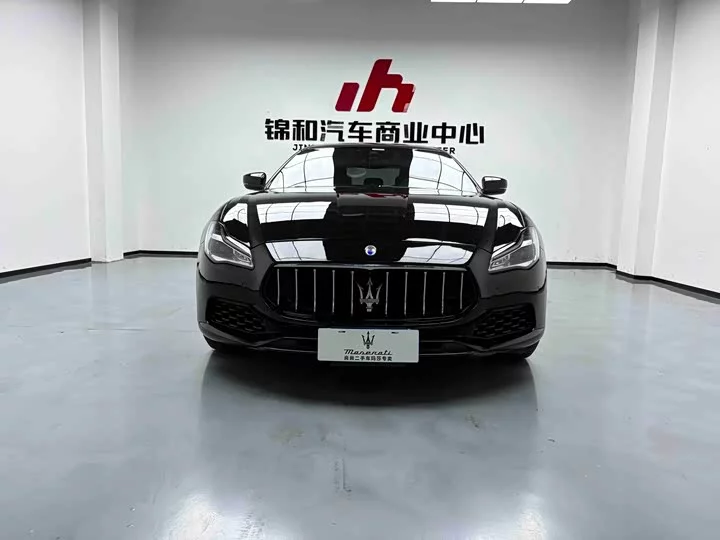 Maserati President