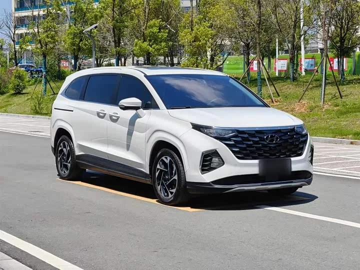 Hyundai Kustu