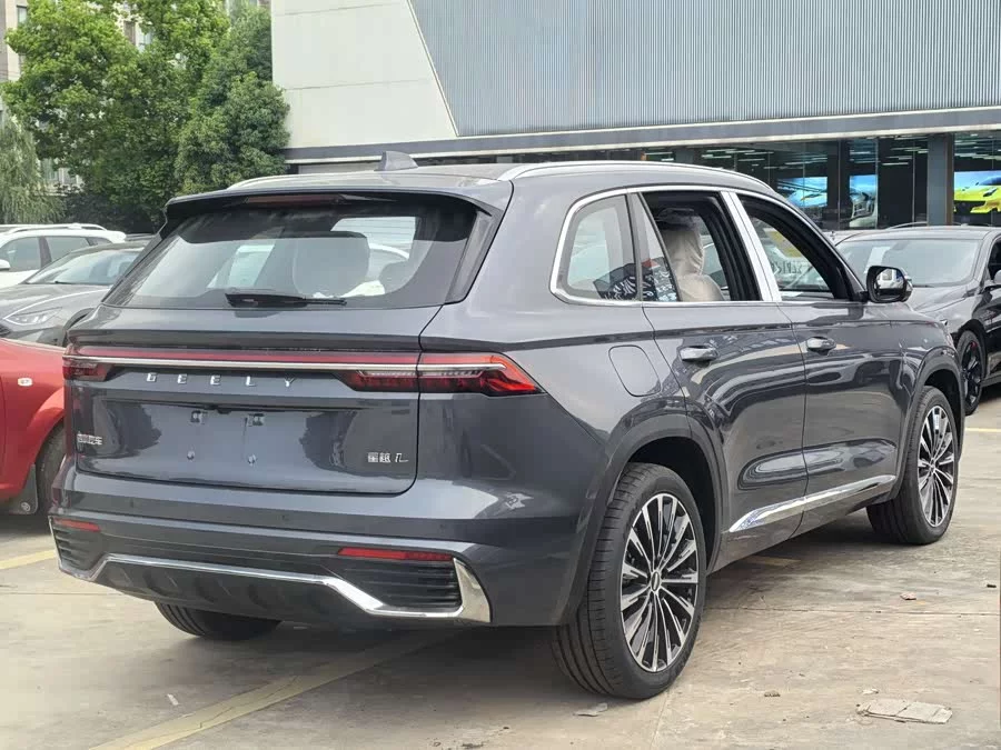 Geely Xingyue L