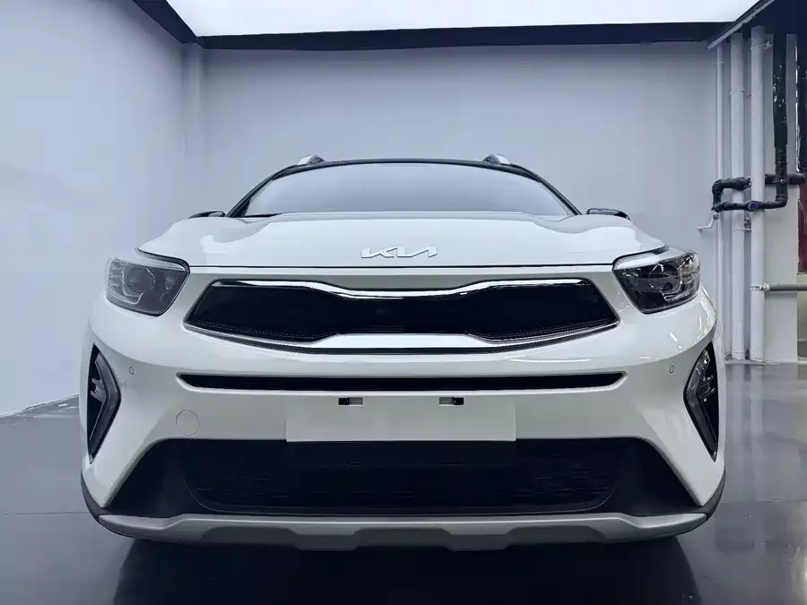 Kia Yipao