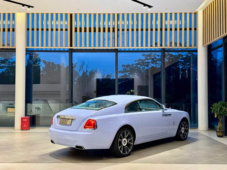 Rolls-Royce Phantom