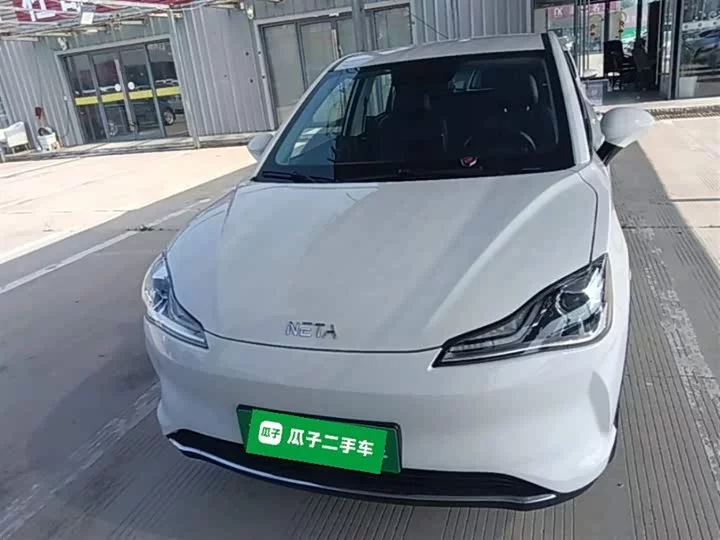 NETA Nezha V