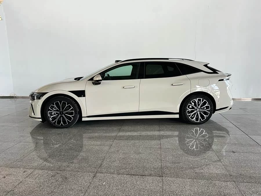Zeekr 007GT