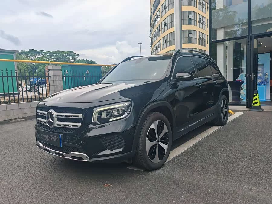Mercedes Benz GLB